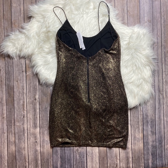 Alice + Olivia Delora Fitted Mini Dress - Picture 3 of 3